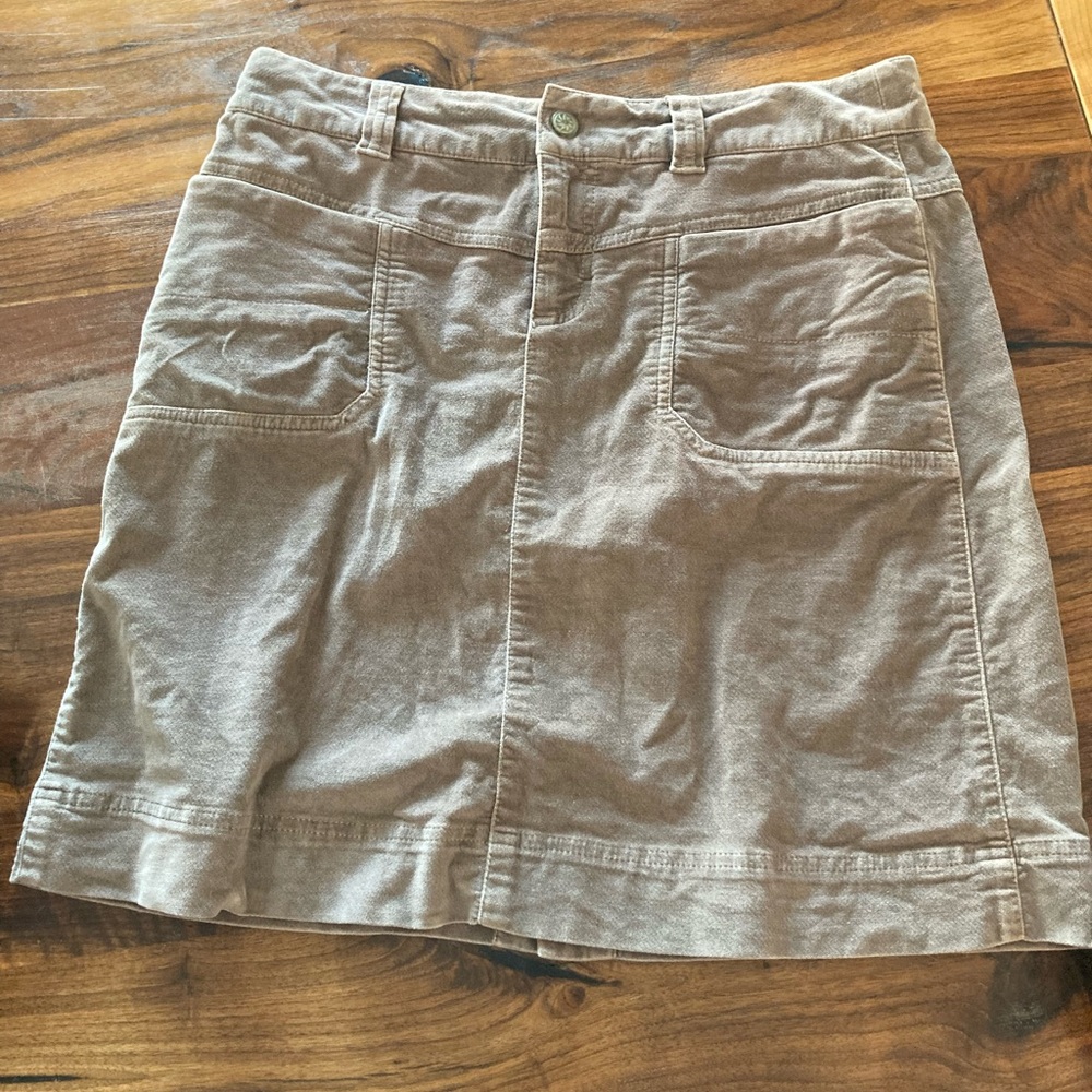 Athleta skirt